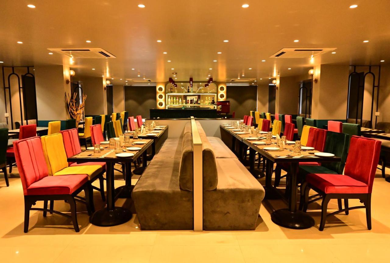 Hotel Deccan Royaale, Shivajinagar Пюн Екстериор снимка