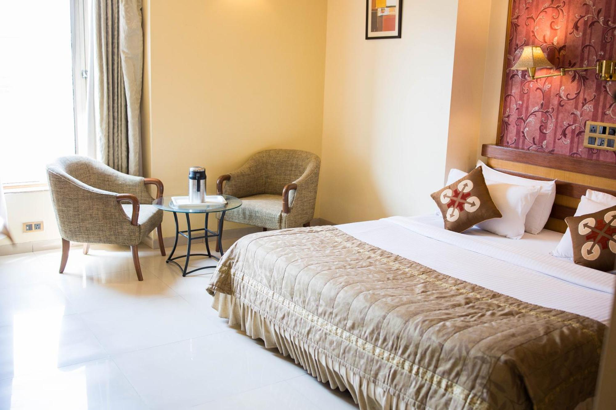 Hotel Deccan Royaale, Shivajinagar Пюн Екстериор снимка
