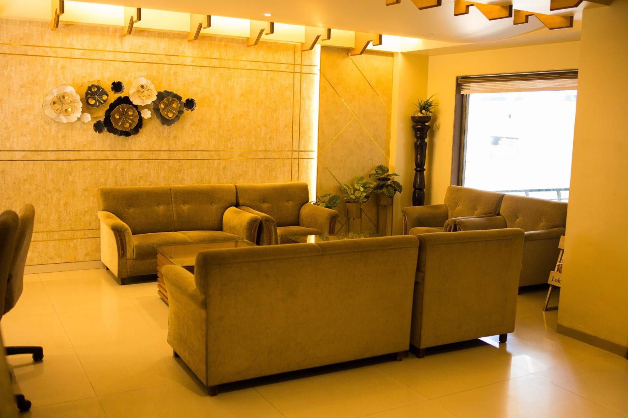 Hotel Deccan Royaale, Shivajinagar Пюн Екстериор снимка