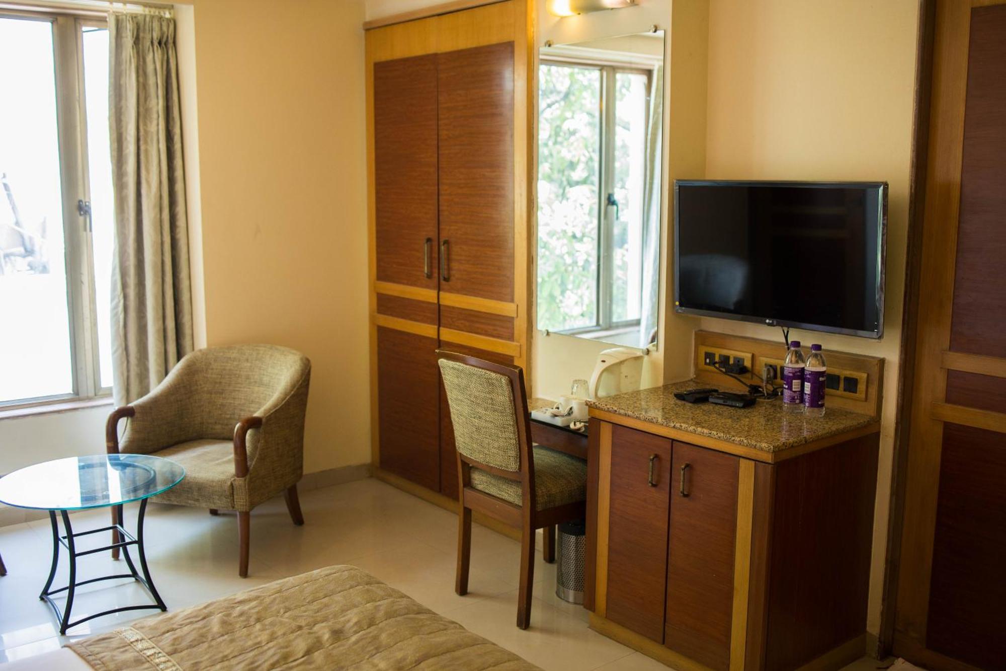 Hotel Deccan Royaale, Shivajinagar Пюн Екстериор снимка